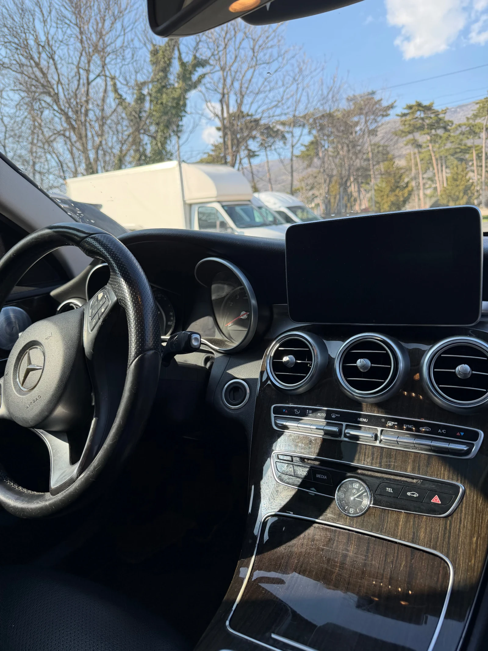 Mercedes-Benz C 300, снимка 13 - Автомобили и джипове - 53747622