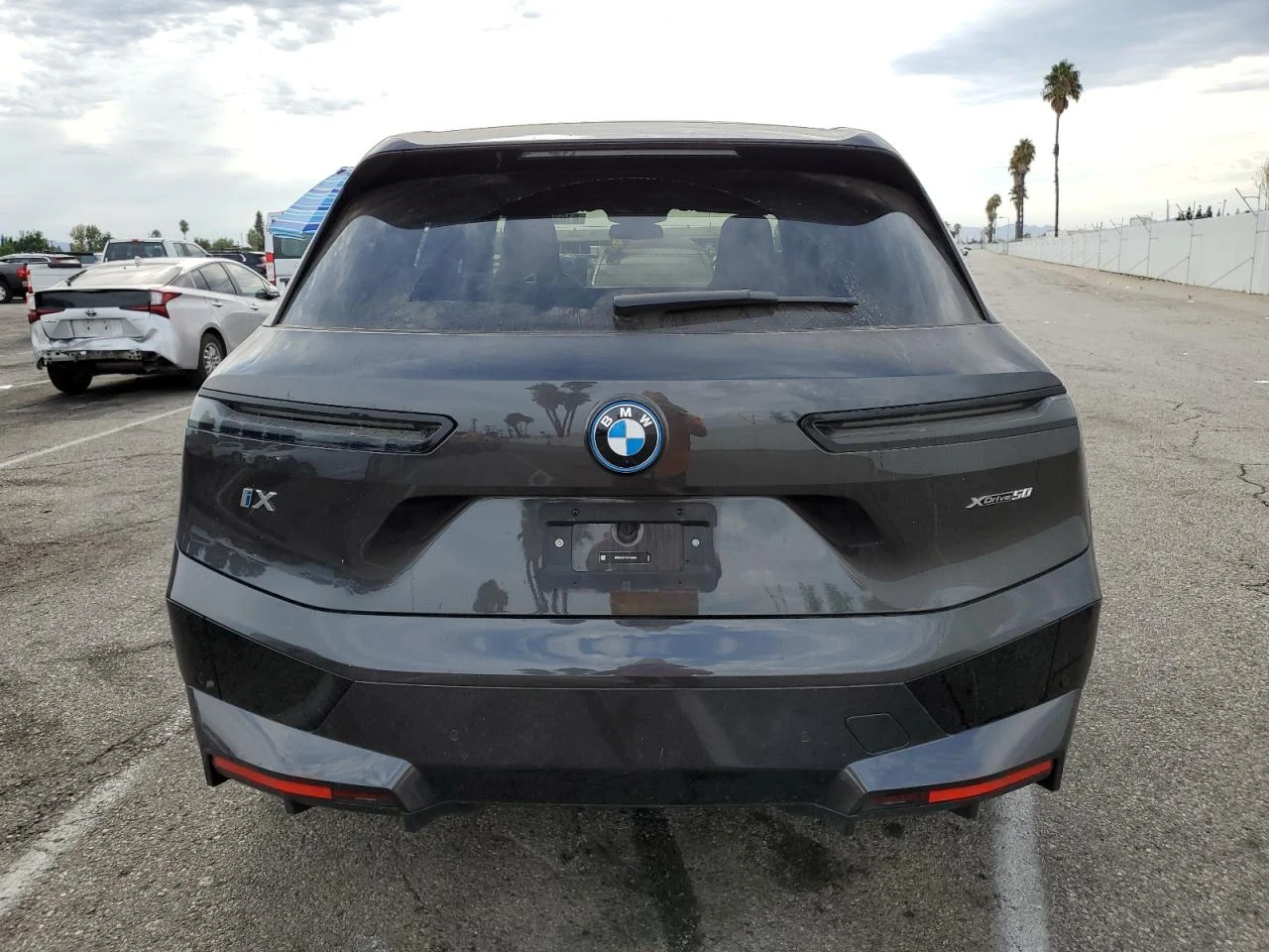 BMW iX xDrive50, снимка 6 - Автомобили и джипове - 54401958