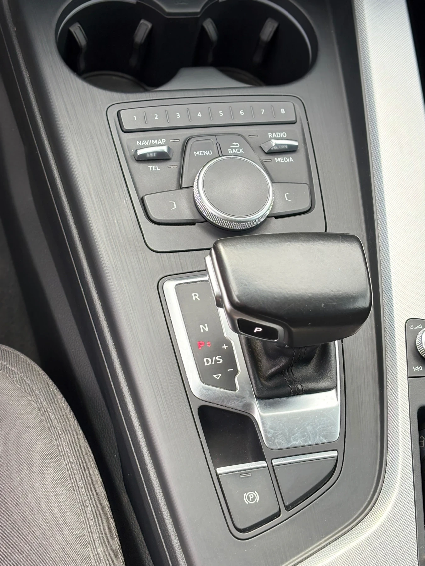 Audi A4 2.0TDI Quattro 190 HP, снимка 11 - Автомобили и джипове - 54483338