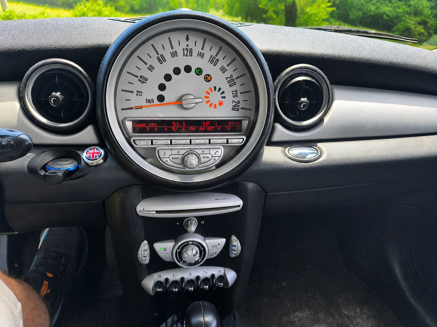 Mini Cooper Cooper D 1.6, снимка 9 - Автомобили и джипове - 54820150