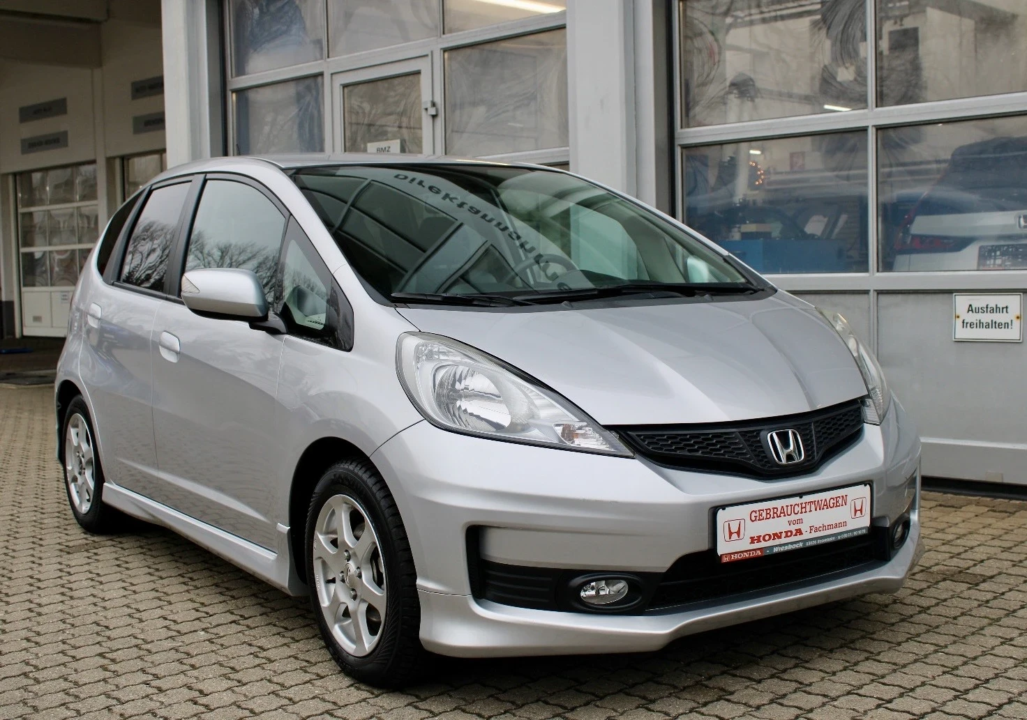 Honda Jazz Honda Jazz 1.4i Si 19 000км