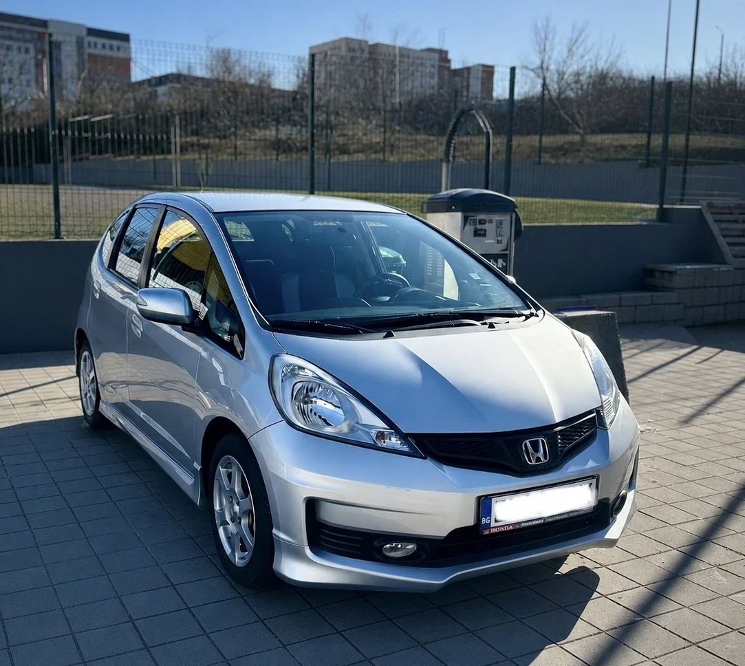 Honda Jazz 1.4i Si Facelift, 21 500км, CarPlay и AndroidAuto