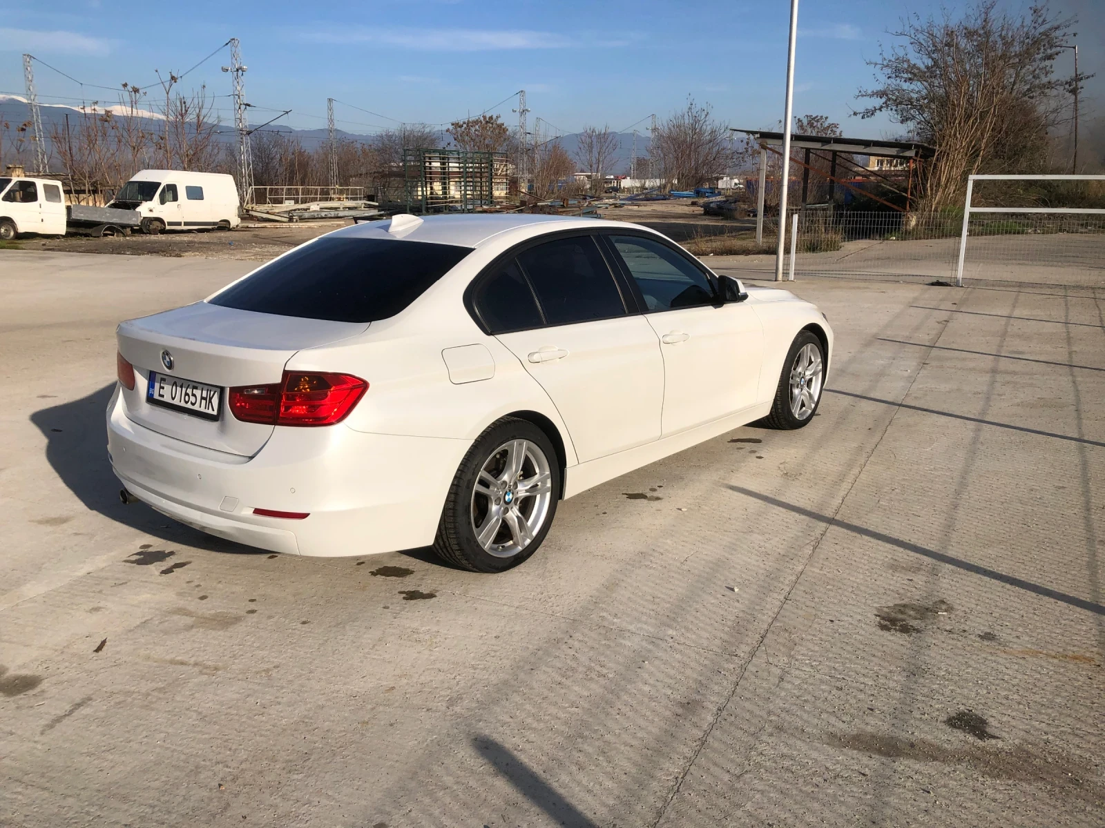 BMW 320, снимка 4 - Автомобили и джипове - 55179002