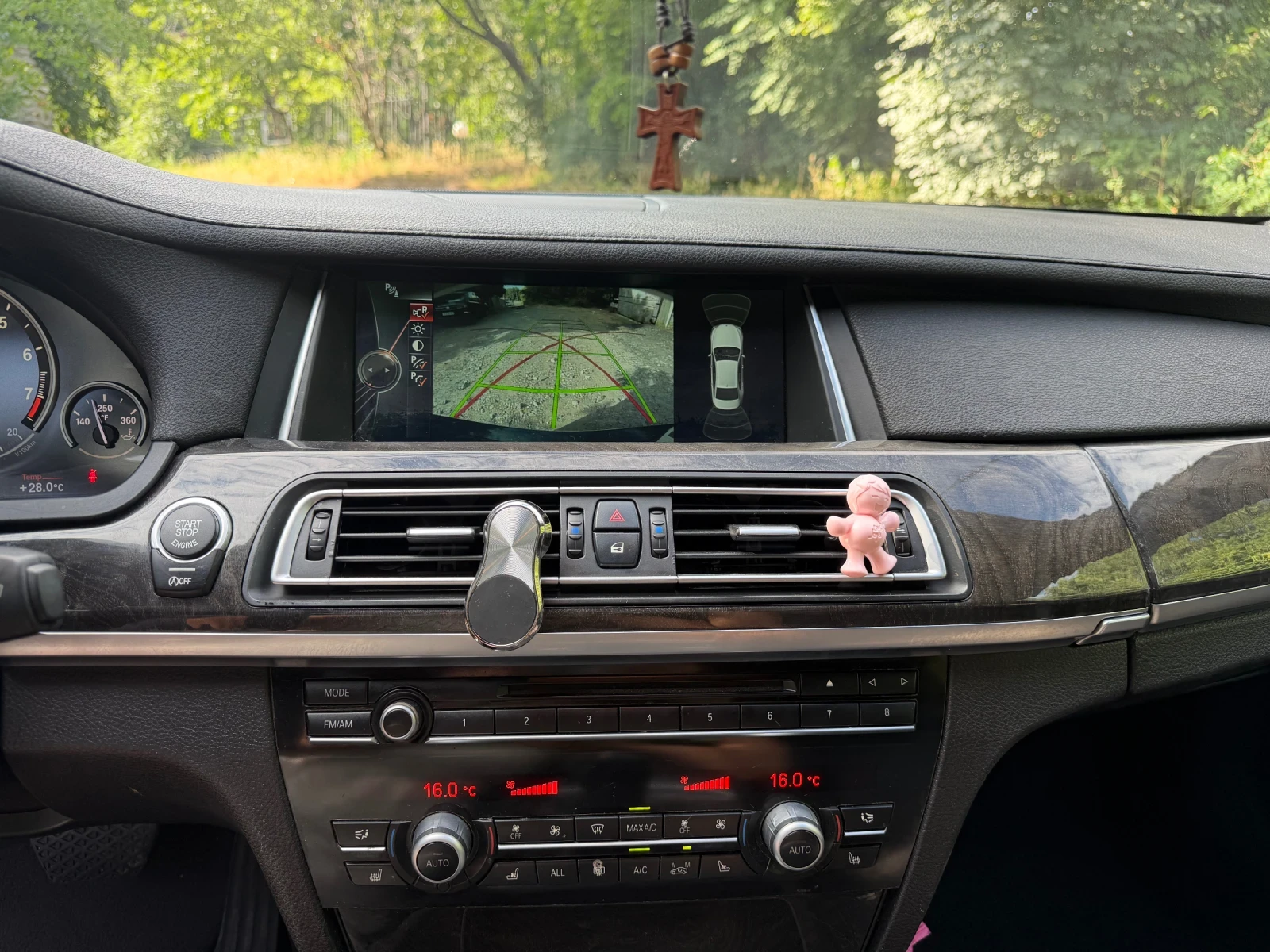 BMW 740 Li Xdrive, снимка 3 - Автомобили и джипове - 55191274