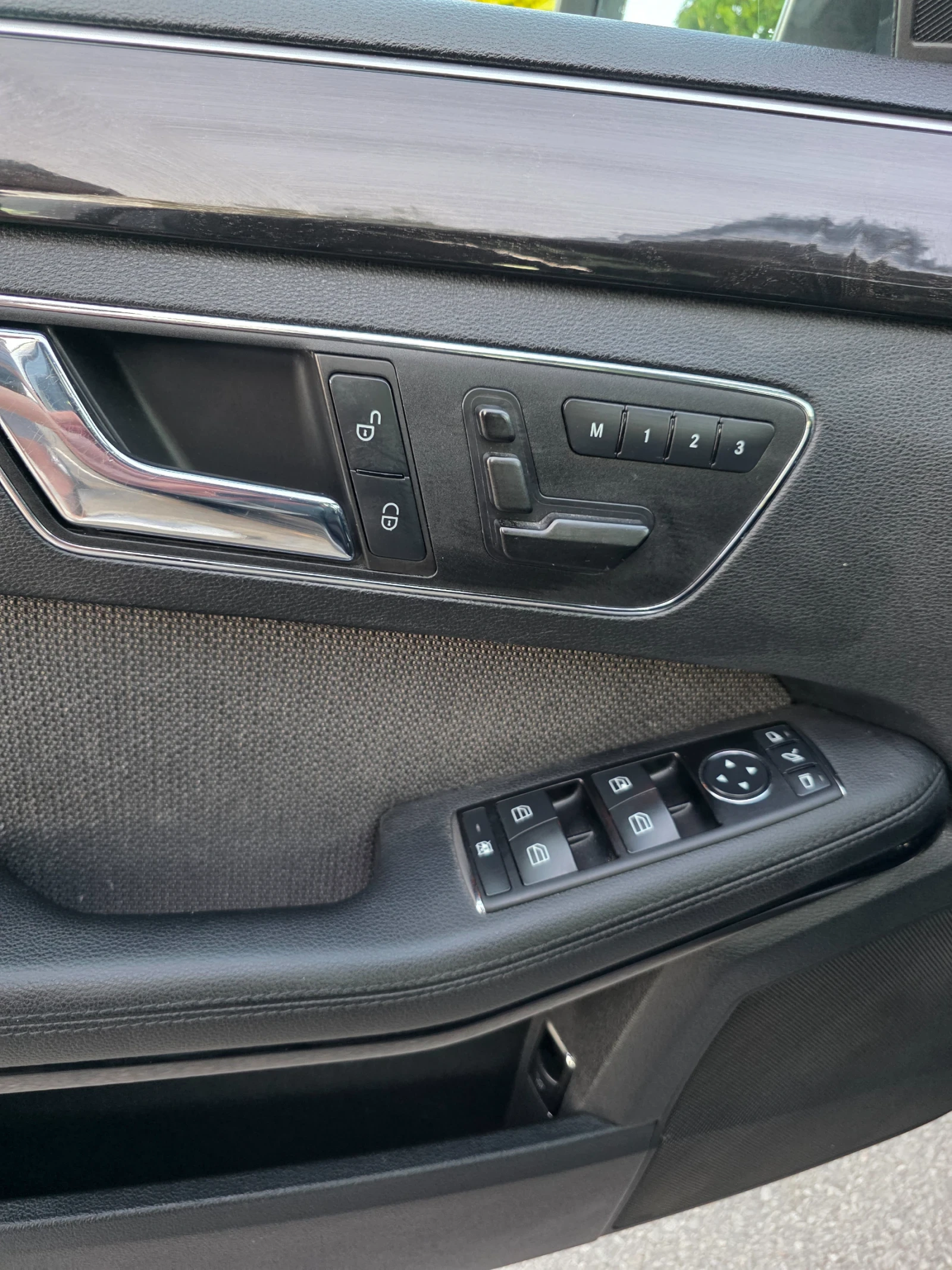 Mercedes-Benz E 350 Avantgarde , снимка 12 - Автомобили и джипове - 55494670