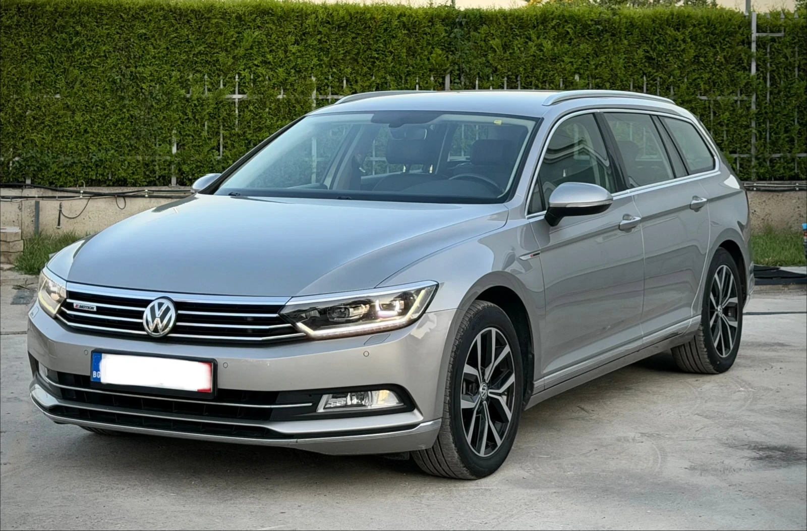 VW Passat 2.0Bi-TDI 240кс HIGHLINE DSG* Digital* 4Motion 