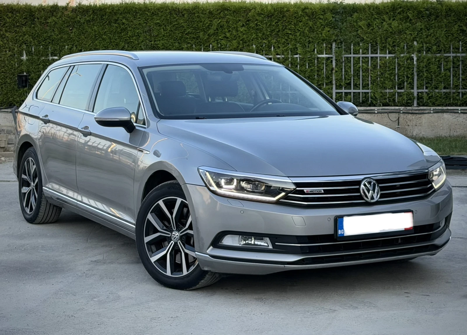 VW Passat 2.0Bi-TDI 240кс HIGHLINE DSG* Digital* 4Motion , снимка 4 - Автомобили и джипове - 55836750