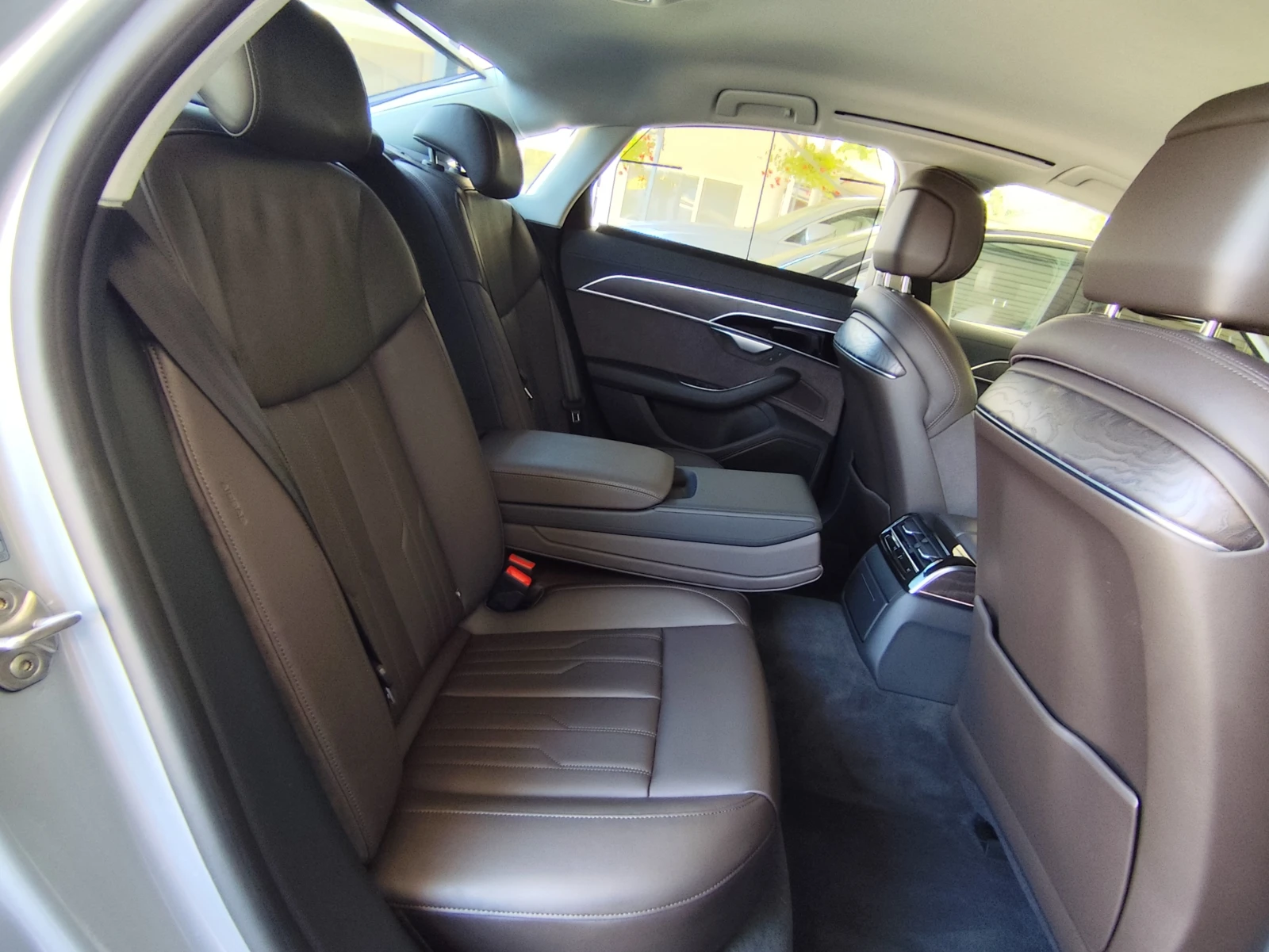Audi A8 3.0D* АВТОМАТИК* MODEL 2024* 360CAMERA* EURO 6D* , снимка 13 - Автомобили и джипове - 55707022