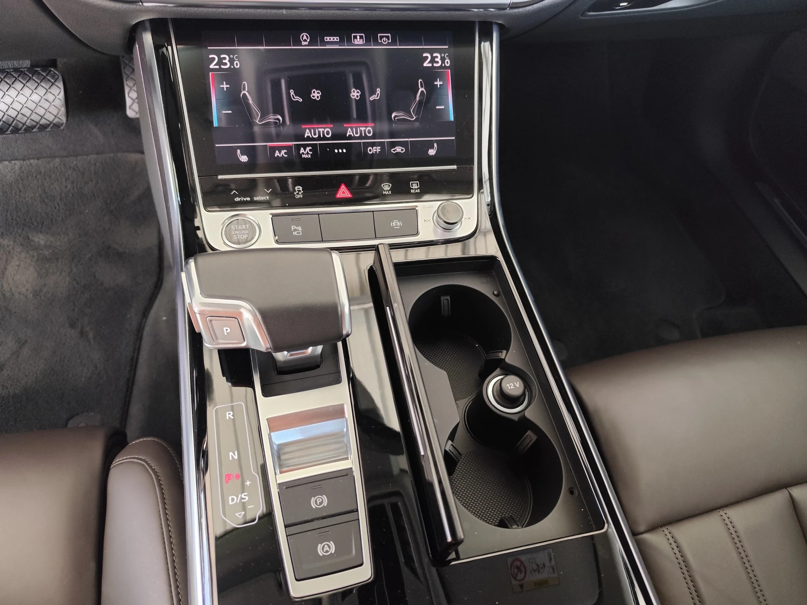 Audi A8 3.0D* АВТОМАТИК* MODEL 2024* 360CAMERA* EURO 6D* , снимка 12 - Автомобили и джипове - 55707022