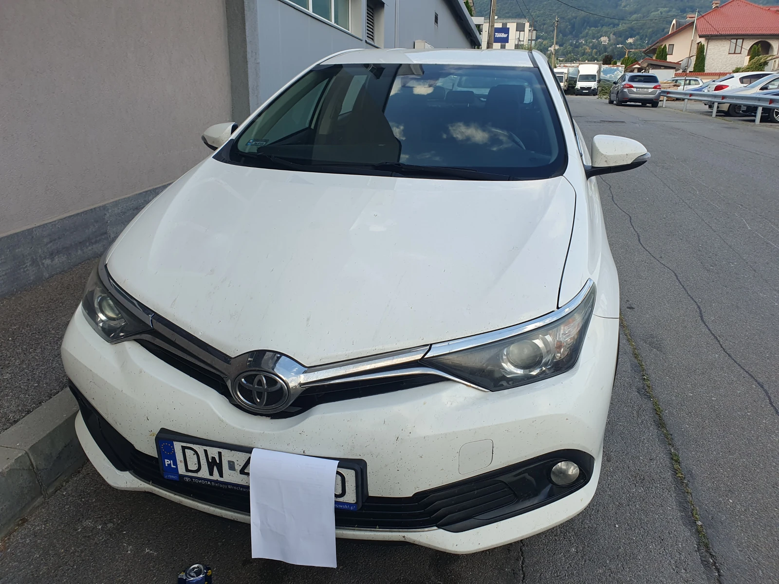 Toyota Auris "Premium"-BRC газ.
