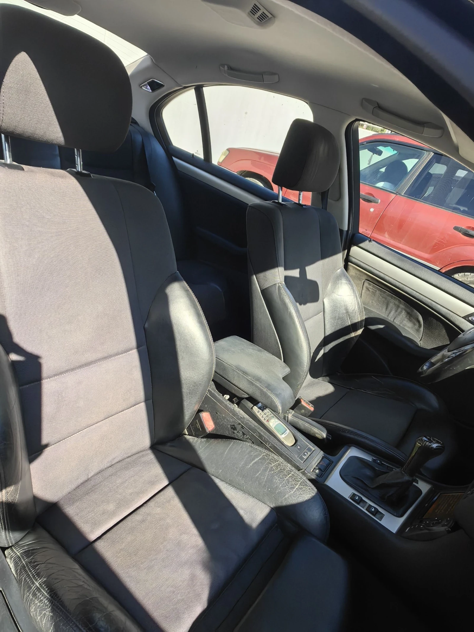 BMW 330 XD, facelift, снимка 16 - Автомобили и джипове - 56337547
