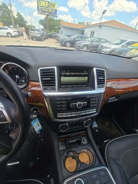 Mercedes-Benz GL 500 AMG* TV* PANO* 7МЕСТА* ОБДУХ* МАСАЖ* HARMAN* KEYLE - 27000 лв. - 85027110 6