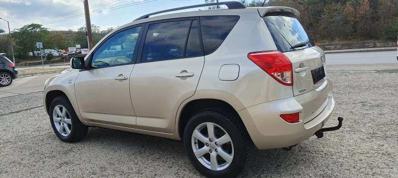 Toyota Rav4 2.2d-136k-08г., снимка 5 - Автомобили и джипове - 47284328