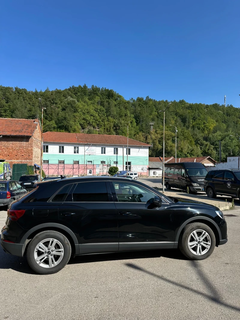 Audi Q3, снимка 7 - Автомобили и джипове - 52016439