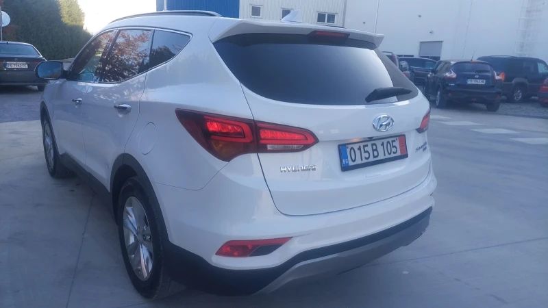 Hyundai Santa fe 2.2 FACE FULL ЕКСТРИ, снимка 4 - Автомобили и джипове - 52379114
