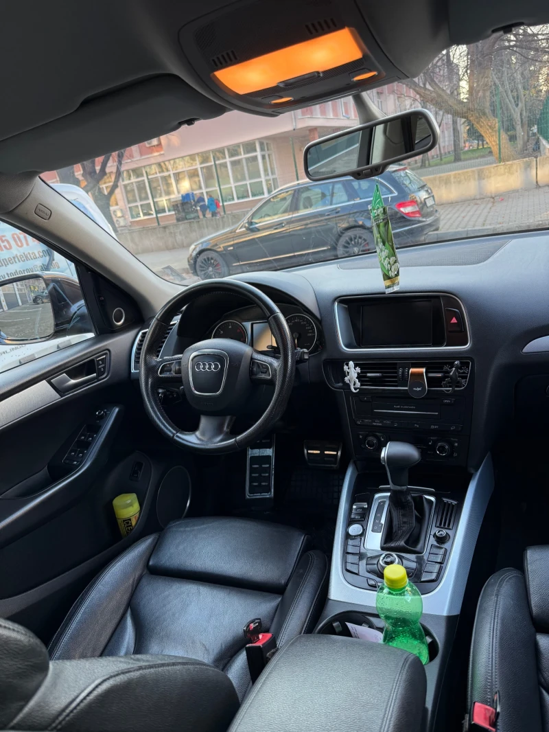 Audi Q5, снимка 4 - Автомобили и джипове - 52996360