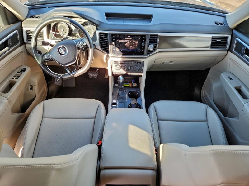 VW Atlas * LED* КОЖА* КАМЕРА* NAVI* , снимка 8 - Автомобили и джипове - 53416809