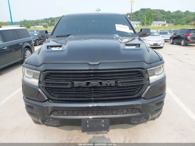 Dodge RAM 1500 LARAMIE 4X4 5'7 BOX - изображение 8