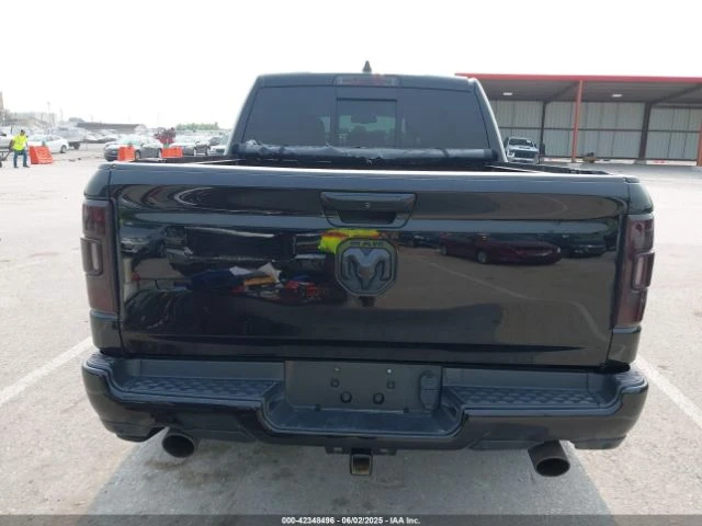 Dodge RAM 1500 LARAMIE 4X4 5'7 BOX - изображение 4