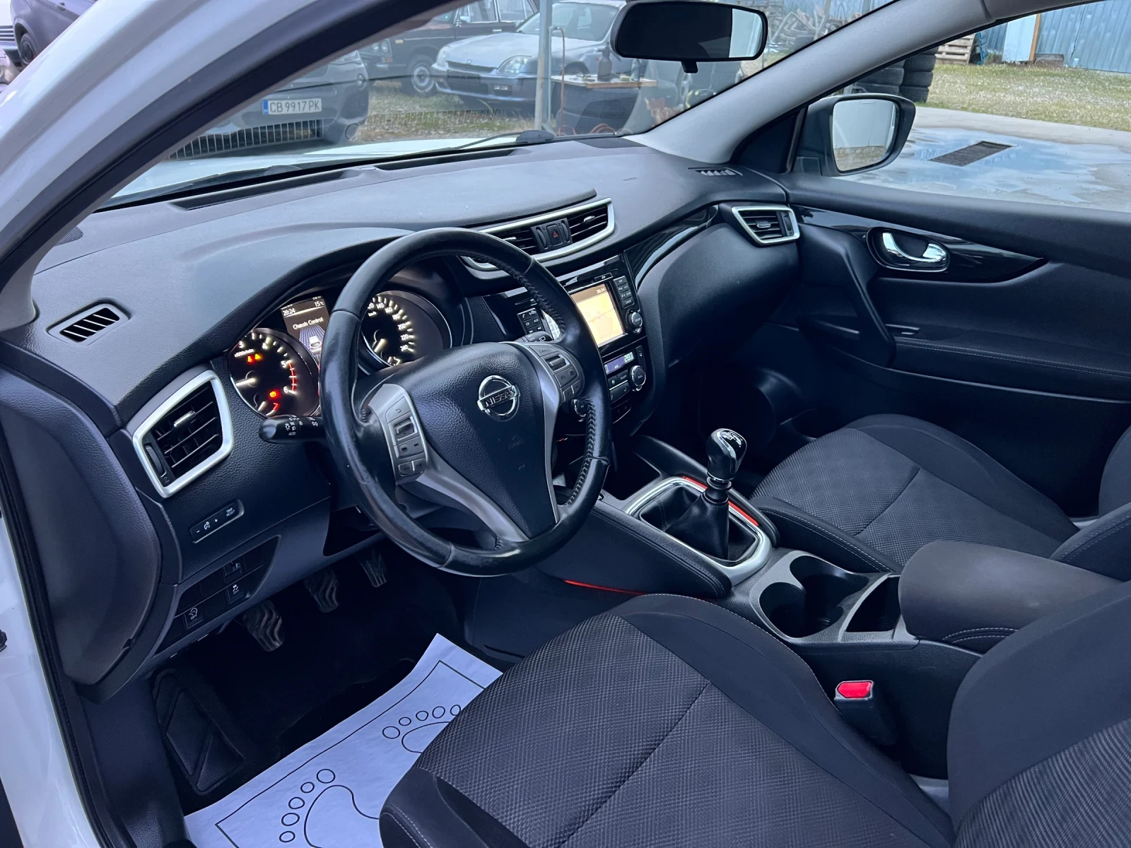 Nissan Qashqai 1.5dCi-110к.с./EURO6B/ Камера/Навигация/Старт-стоп - изображение 10