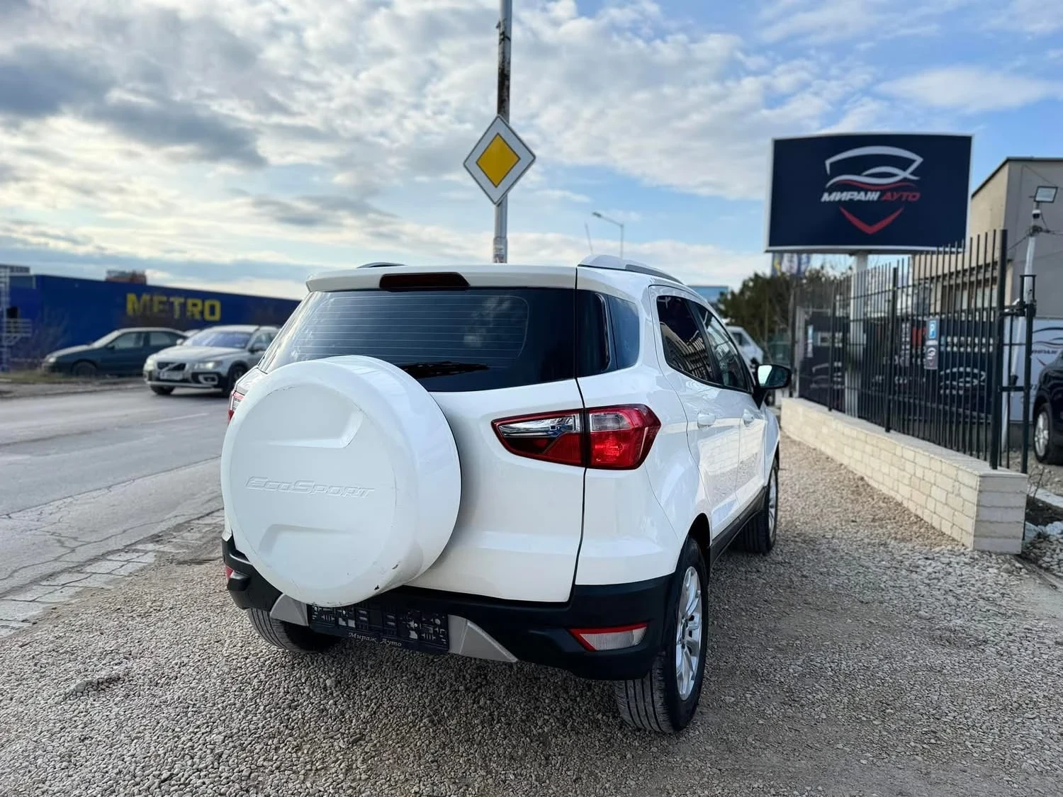 Ford EcoSport OБСЛУЖЕН - изображение 4