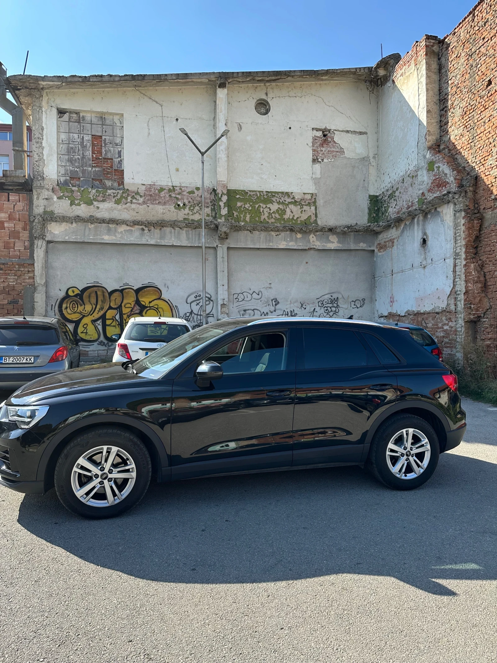 Audi Q3  - изображение 3