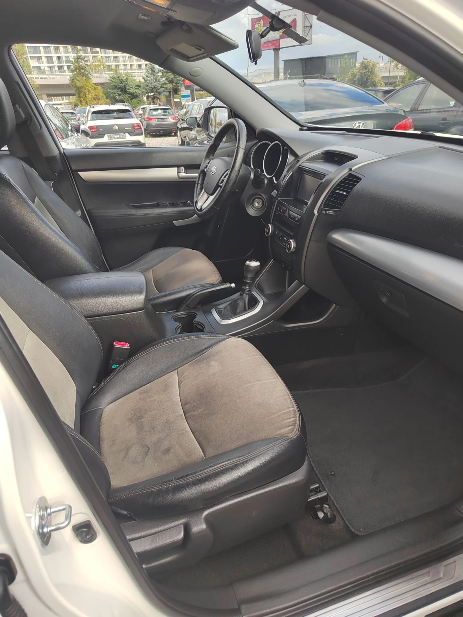 Kia Sorento 2.4 BENZIN  - изображение 7