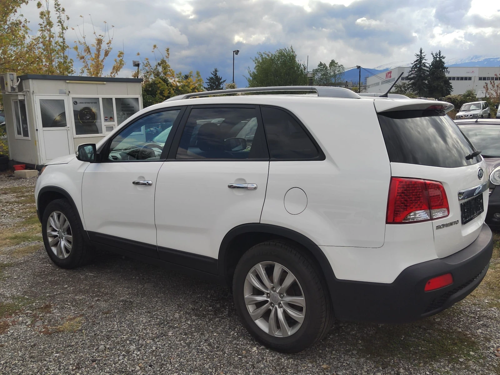 Kia Sorento 2.4 BENZIN  - изображение 5