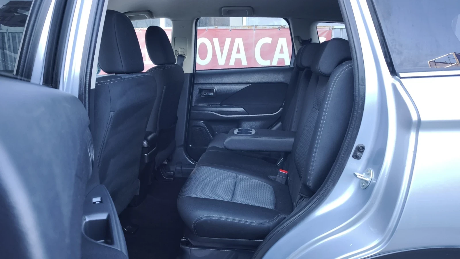 Mitsubishi Outlander 2.2DI-D-150�.� Euro-6b Instyle 4WD | Mobile.bg � ����������� 13