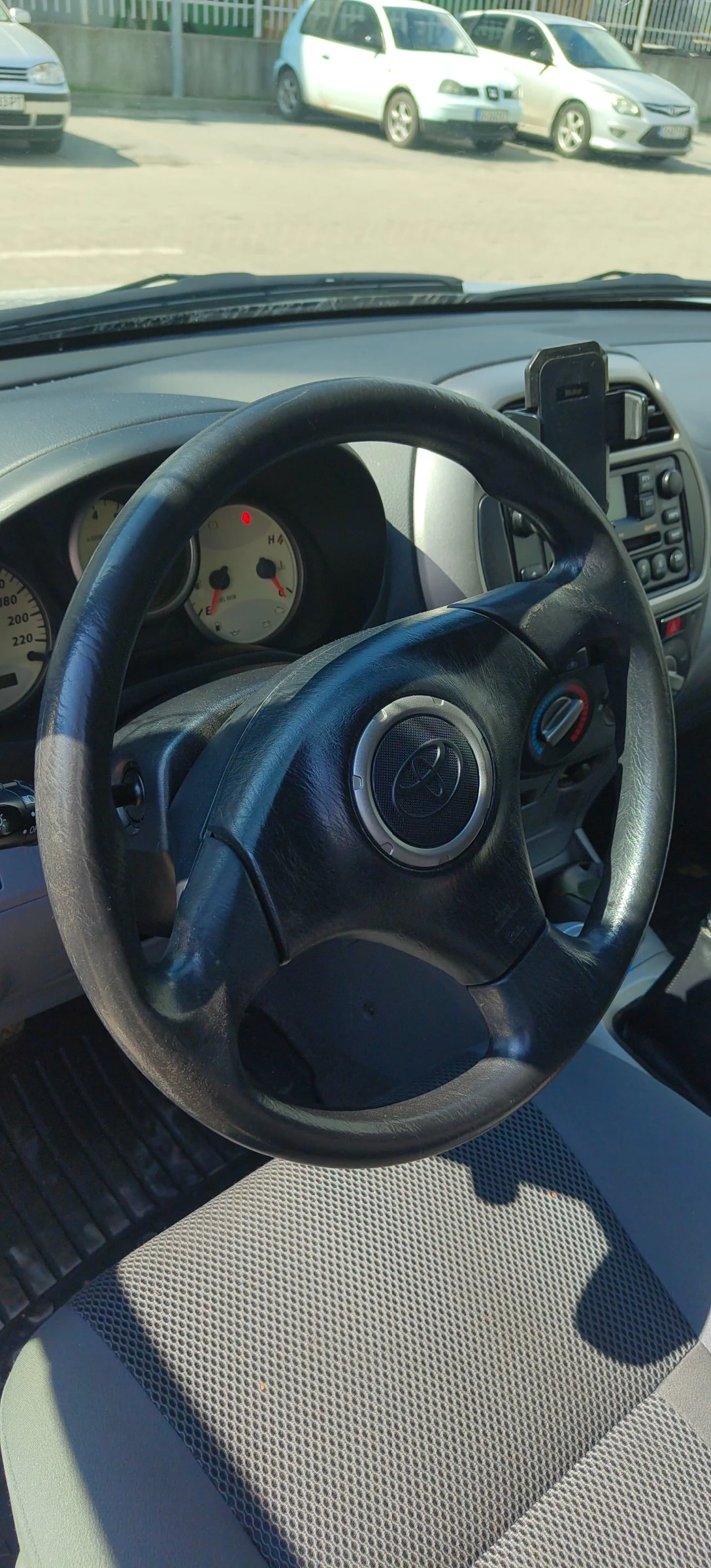 Toyota Rav4, снимка 6 - Автомобили и джипове - 53974523