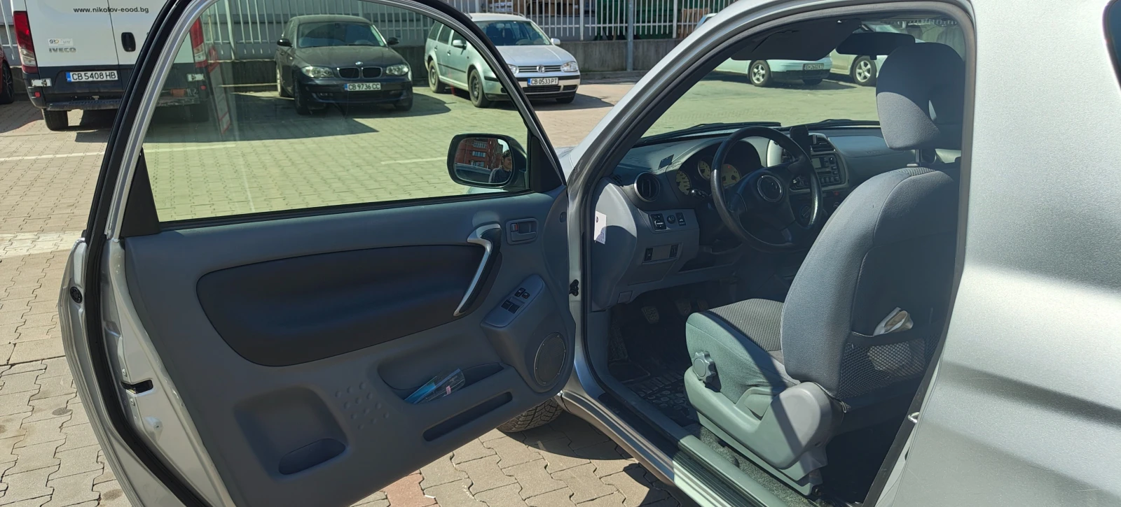 Toyota Rav4, снимка 9 - Автомобили и джипове - 53974523