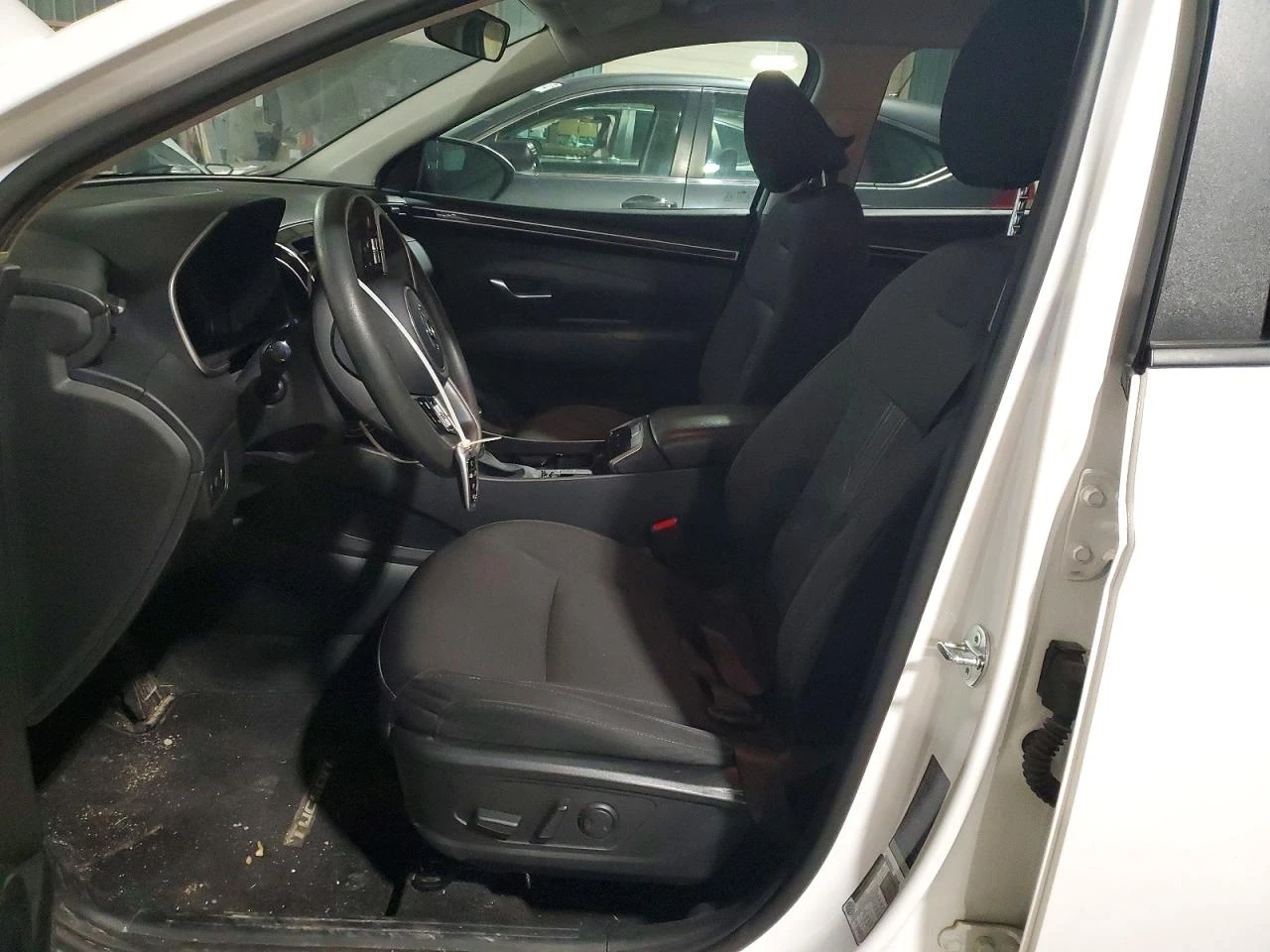 Hyundai Tucson 2.5l Sel, снимка 7 - Автомобили и джипове - 54323452