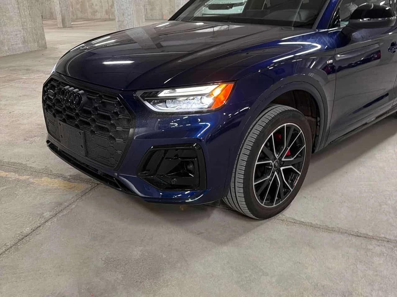 Audi Q5 | Progressiv | DISTRONIC | ПАНОРАМА | CARFAX | , снимка 11 - Автомобили и джипове - 54336313