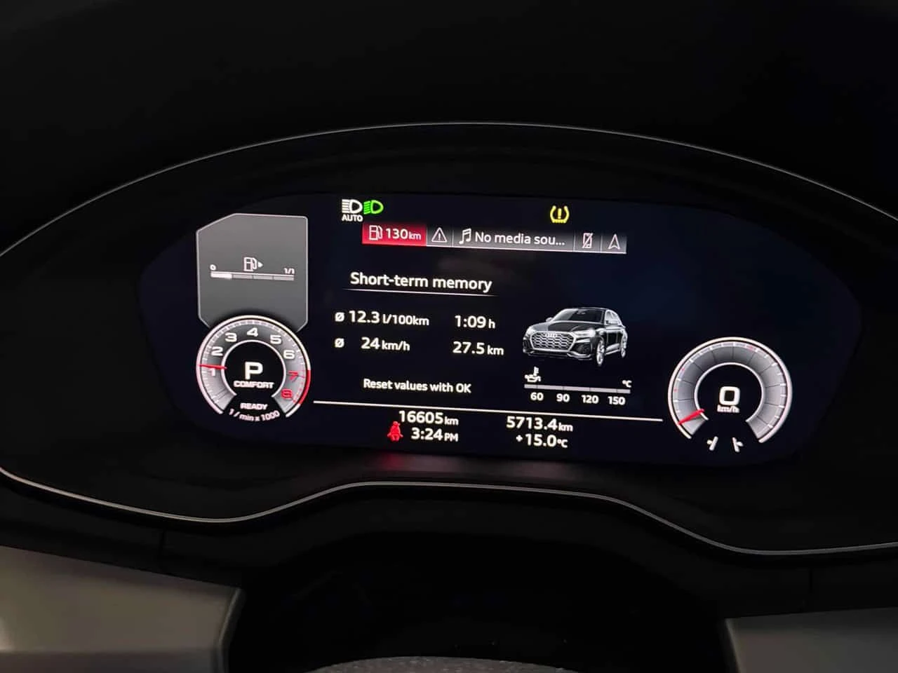 Audi Q5 | Progressiv | DISTRONIC | ПАНОРАМА | CARFAX | , снимка 8 - Автомобили и джипове - 54336313