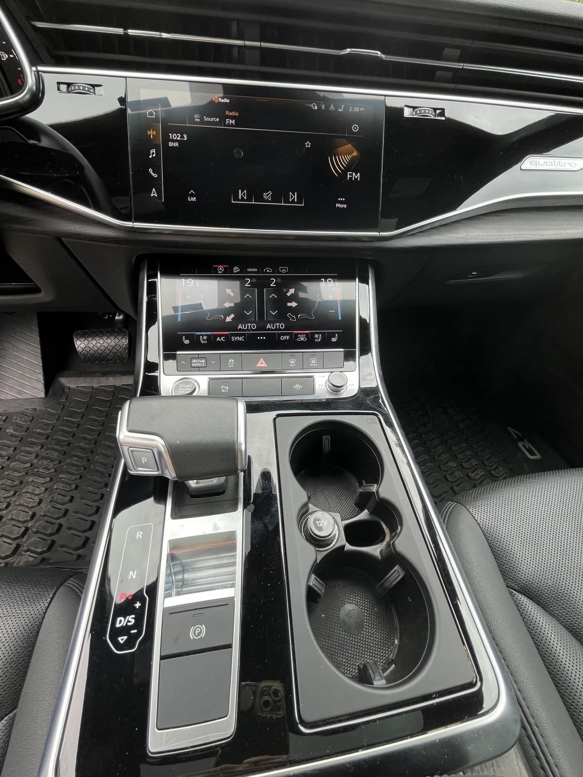 Audi Q7 Premium Plus , снимка 6 - Автомобили и джипове - 54795722