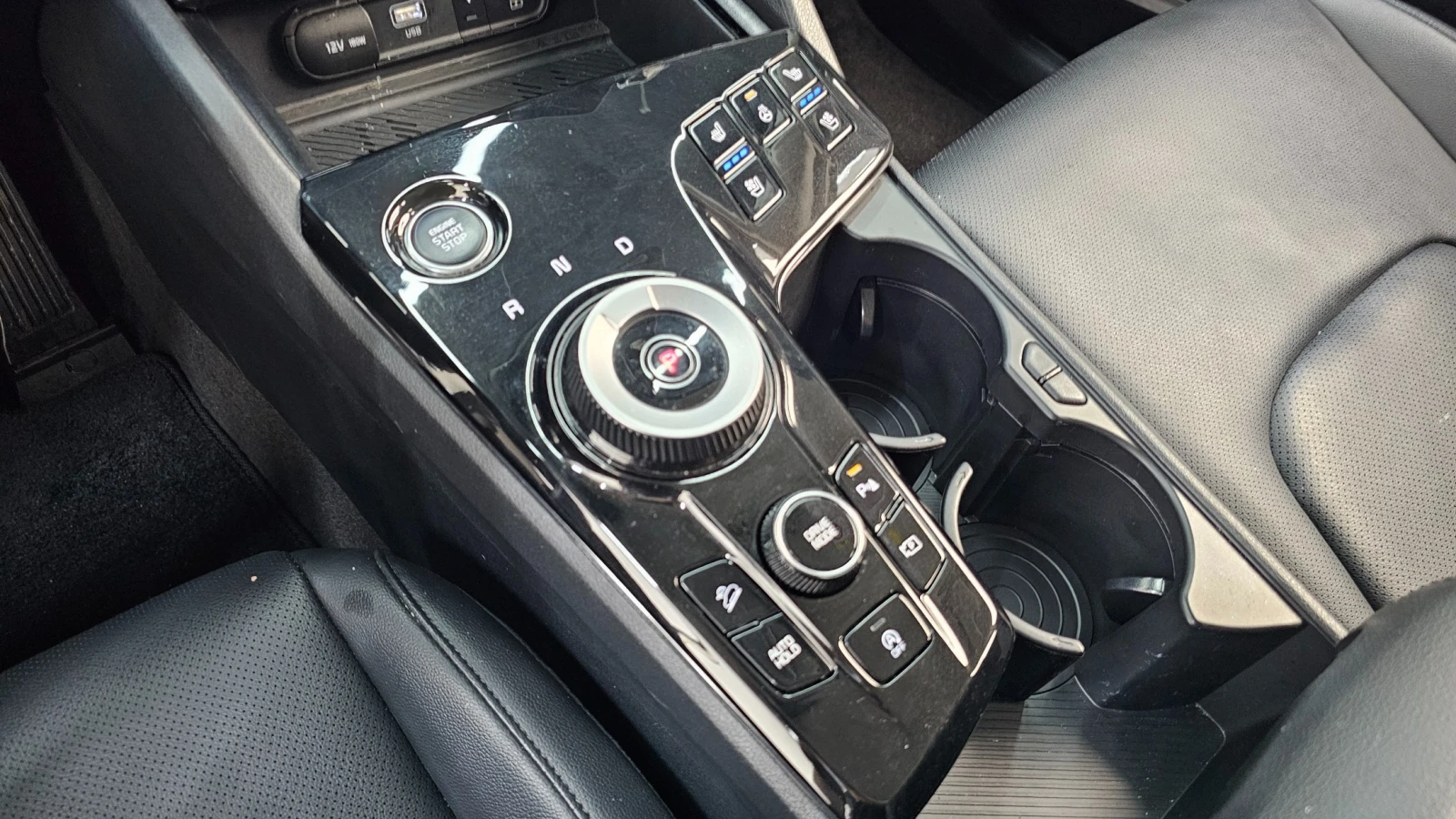 Kia Sportage Noblesse | Panoramic Display | Ventilated Seats, снимка 7 - Автомобили и джипове - 54885063