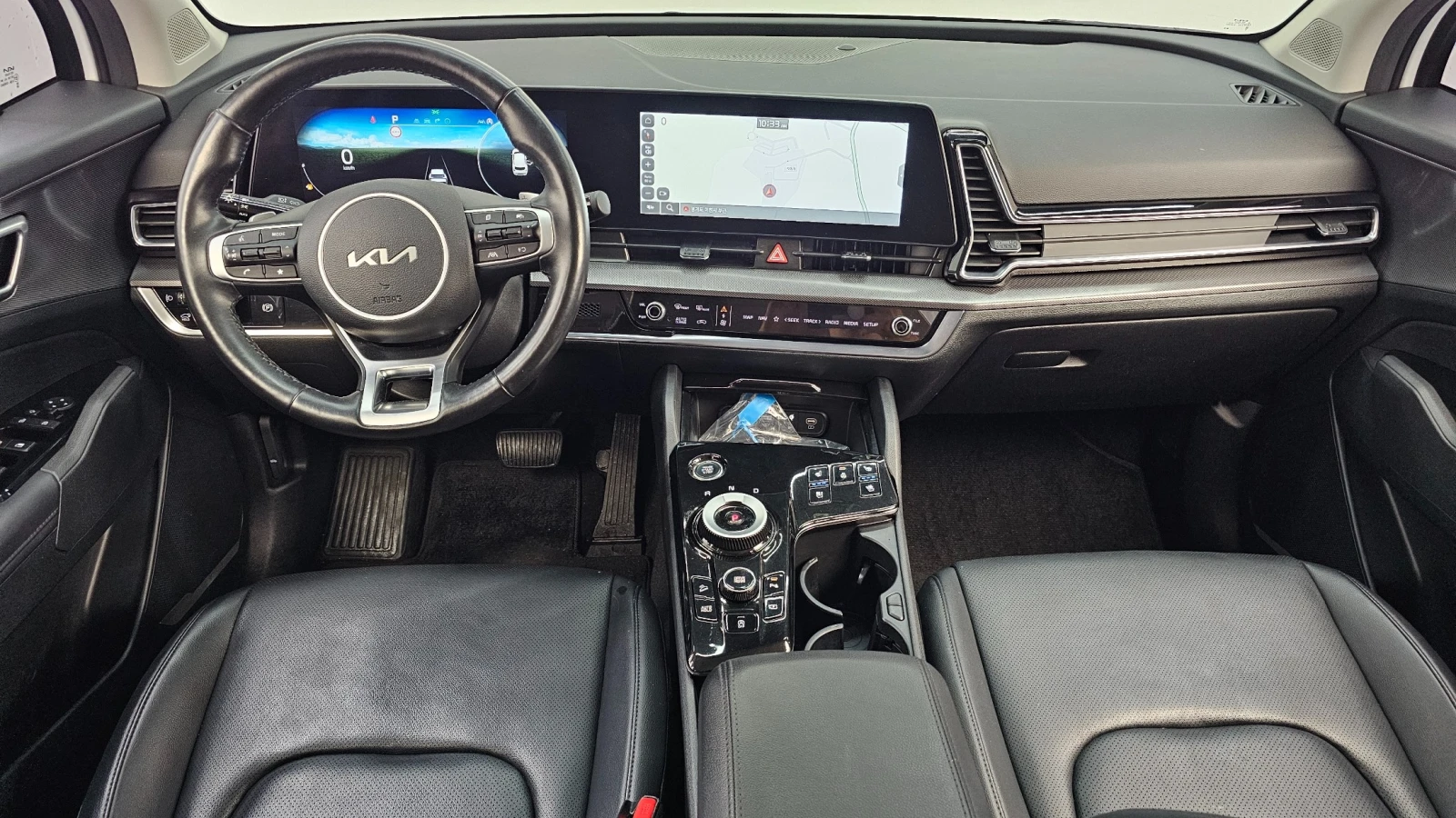 Kia Sportage Noblesse | Panoramic Display | Ventilated Seats, снимка 5 - Автомобили и джипове - 54885063
