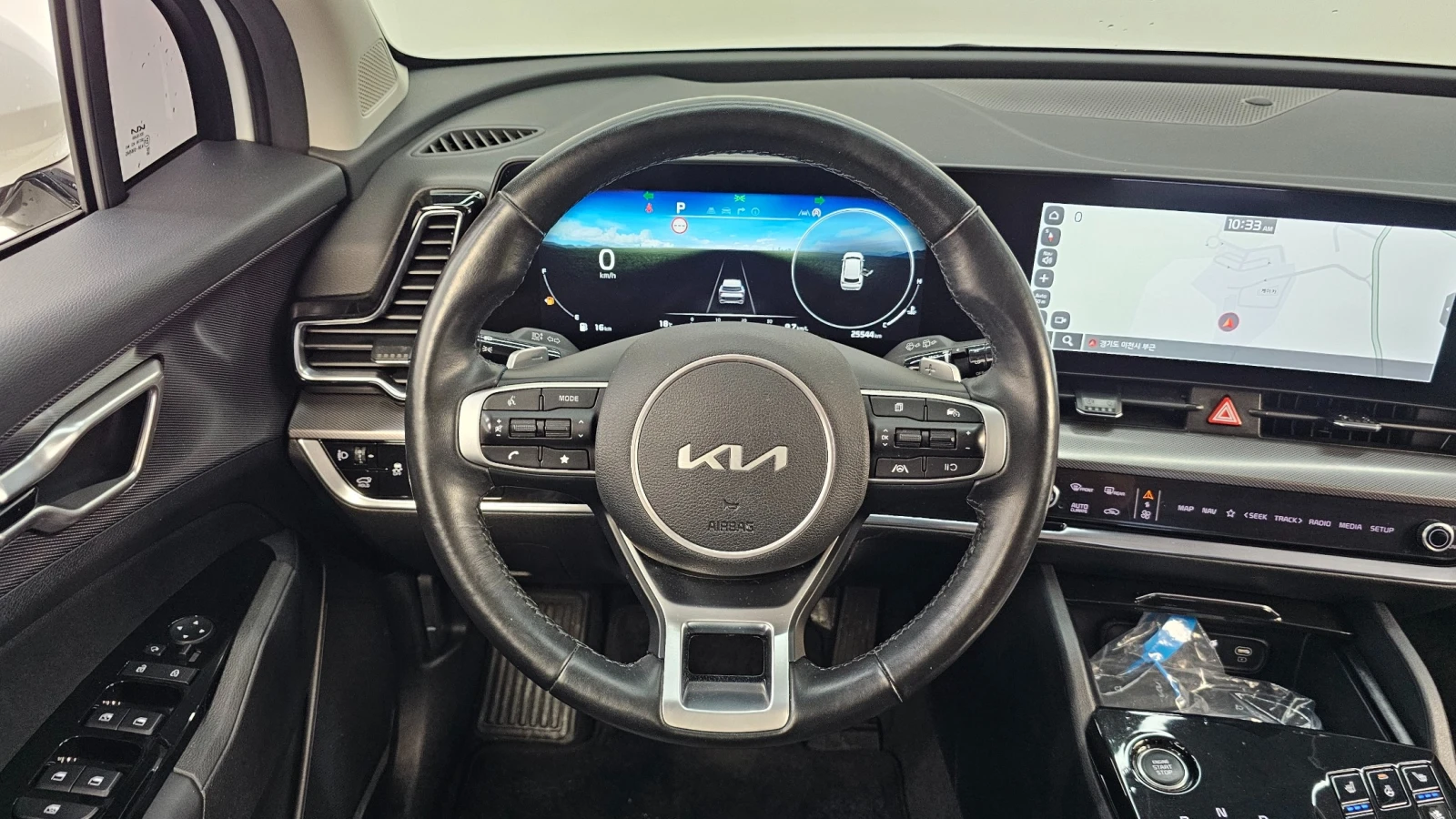 Kia Sportage Noblesse | Panoramic Display | Ventilated Seats, снимка 13 - Автомобили и джипове - 54885063