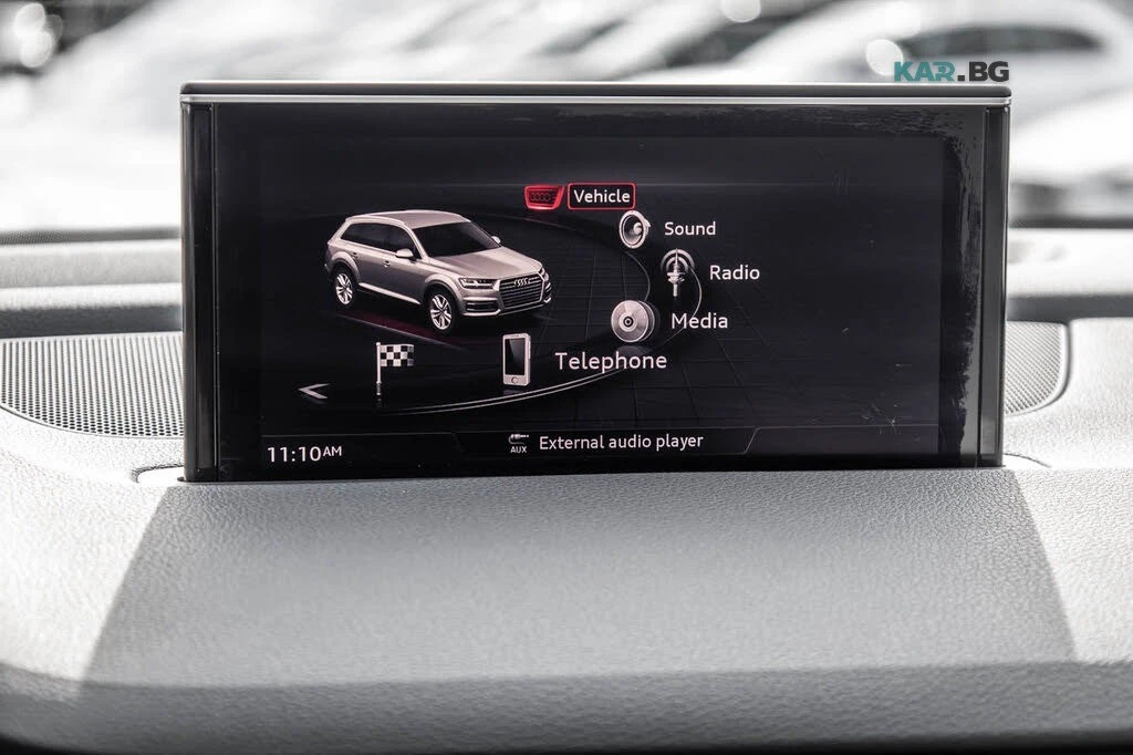 Audi Q7  KOMFORT * KEYLESS * АвтоКредит * (ЦЕНА ДО БГ), снимка 15 - Автомобили и джипове - 54897290