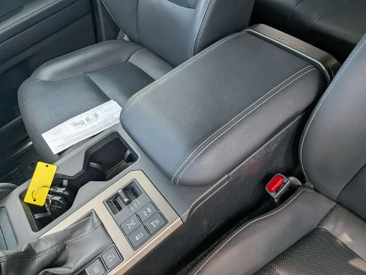 Toyota Land cruiser * 4WD * АВТОКРЕДИТ БЕЗ ПЪРВОНАЧАЛНА ВНОСКА* , снимка 12 - Автомобили и джипове - 55182486