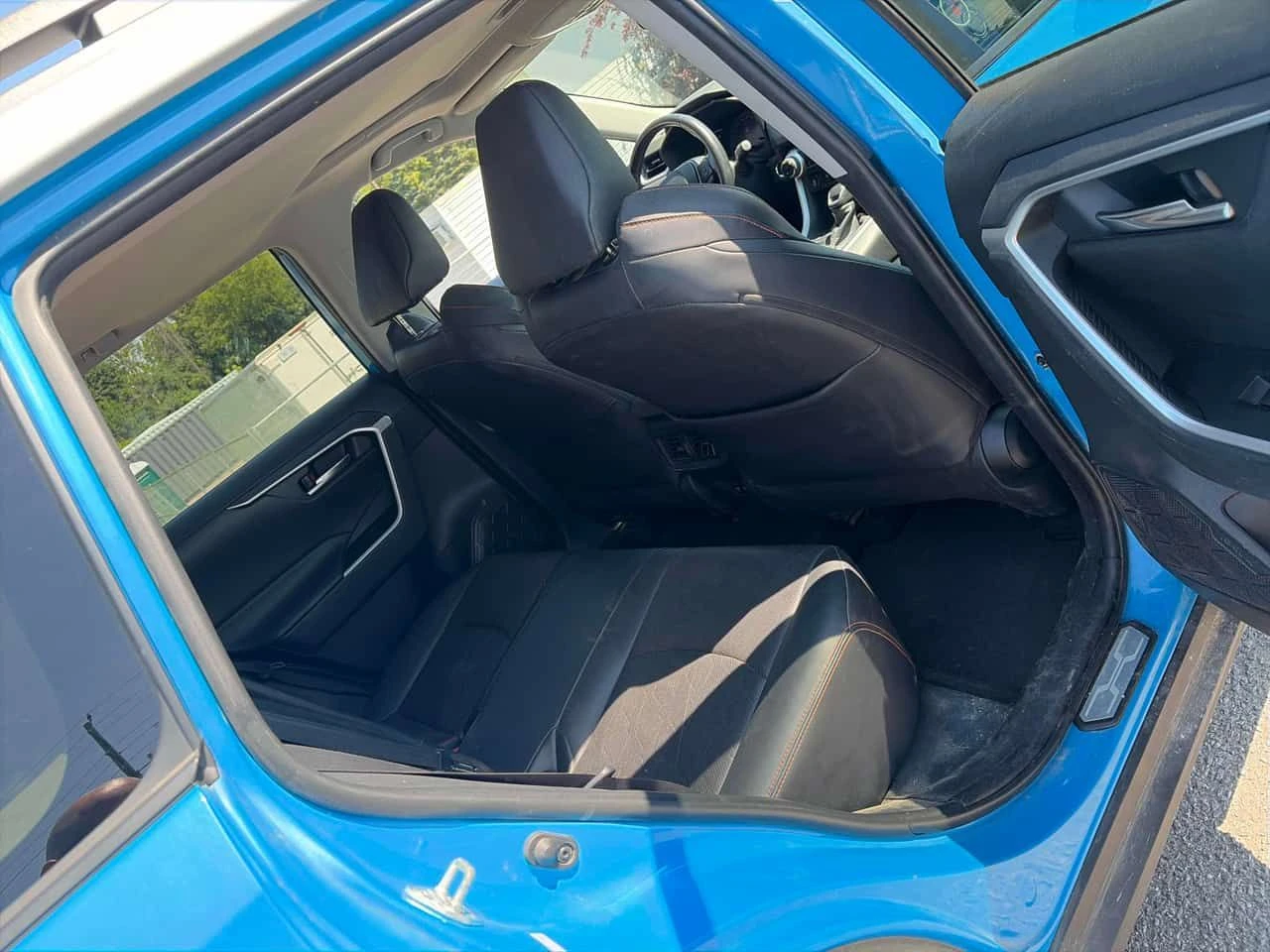 Toyota Rav4 * Trail * АВТОКРЕДИТ БЕЗ ПЪРВОНАЧАЛНА ВНОСКА* , снимка 16 - Автомобили и джипове - 55273596