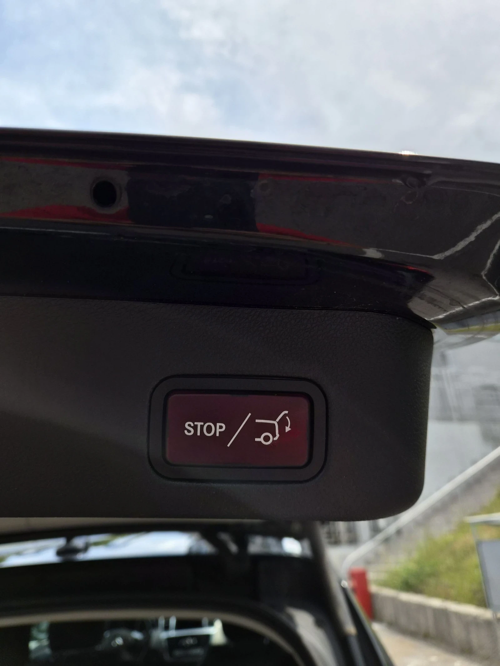 Mercedes-Benz ML 350 AMG PACK, DISTRONIC PLUS, INTELLIGENT LED, BLIND S, снимка 10 - Автомобили и джипове - 55313421