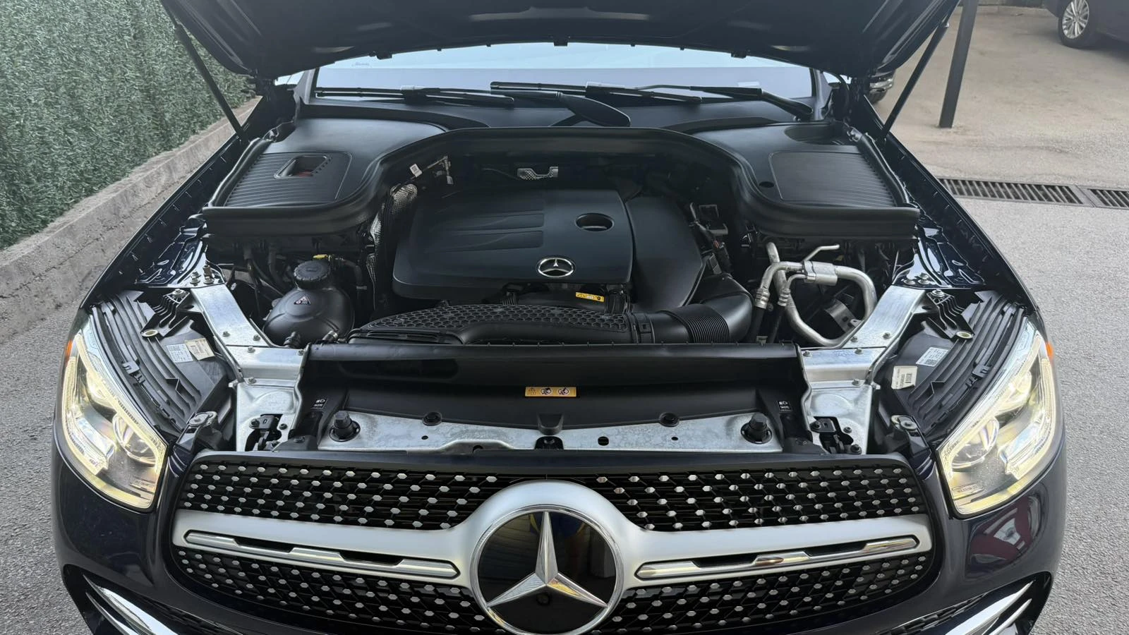 Mercedes-Benz GLC 300 GLC300 Coupe EQ Boost 4matic 9G-TRONIC facelift, снимка 10 - Автомобили и джипове - 55647569