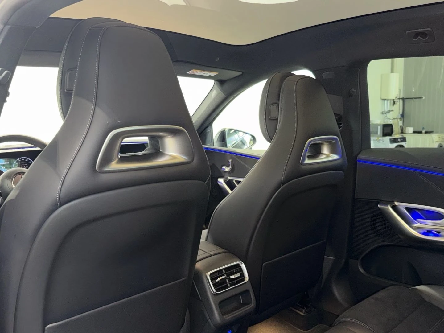 Mercedes-Benz GLC 300 AMG / NIGHT / SKY CONTROL / SUPERSCREEN / 4-MATIC/ | Mobile.bg � ����������� 12