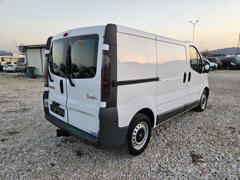 Renault Trafic 1.9 DCI, Климатик, Две странични врати, снимка 5 - Бусове и автобуси - 47752276