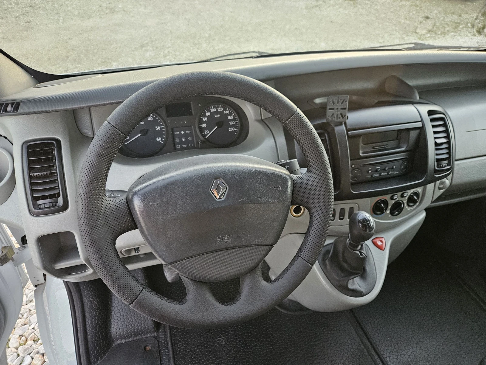 Renault Trafic 1.9 DCI, Климатик, Две странични врати - изображение 10