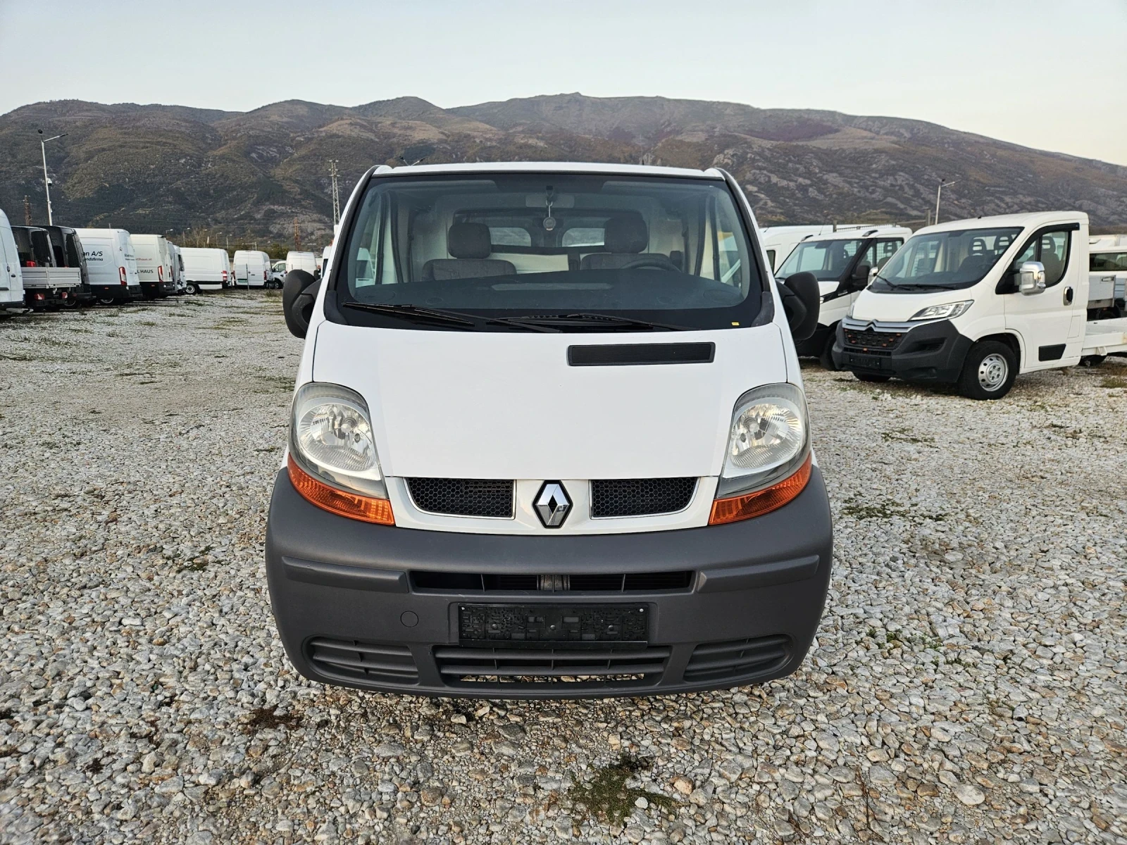 Renault Trafic 1.9 DCI, Климатик, Две странични врати - изображение 8