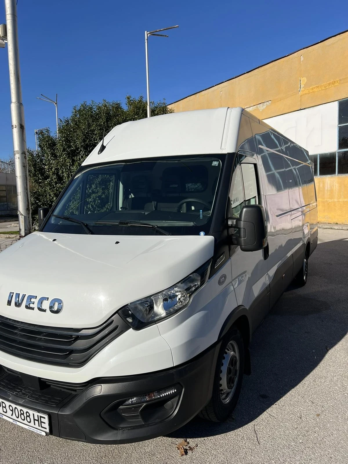 Iveco 2.8, снимка 2 - Бусове и автобуси - 53937754