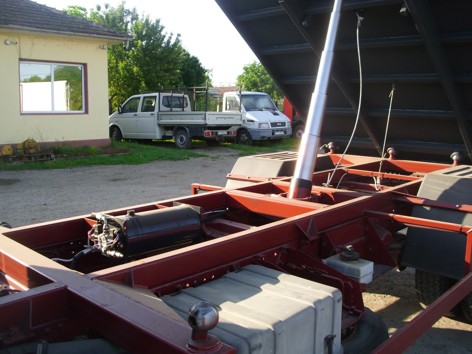 Iveco 120e18 самосвал н2 топ, снимка 3 - Камиони - 54694757