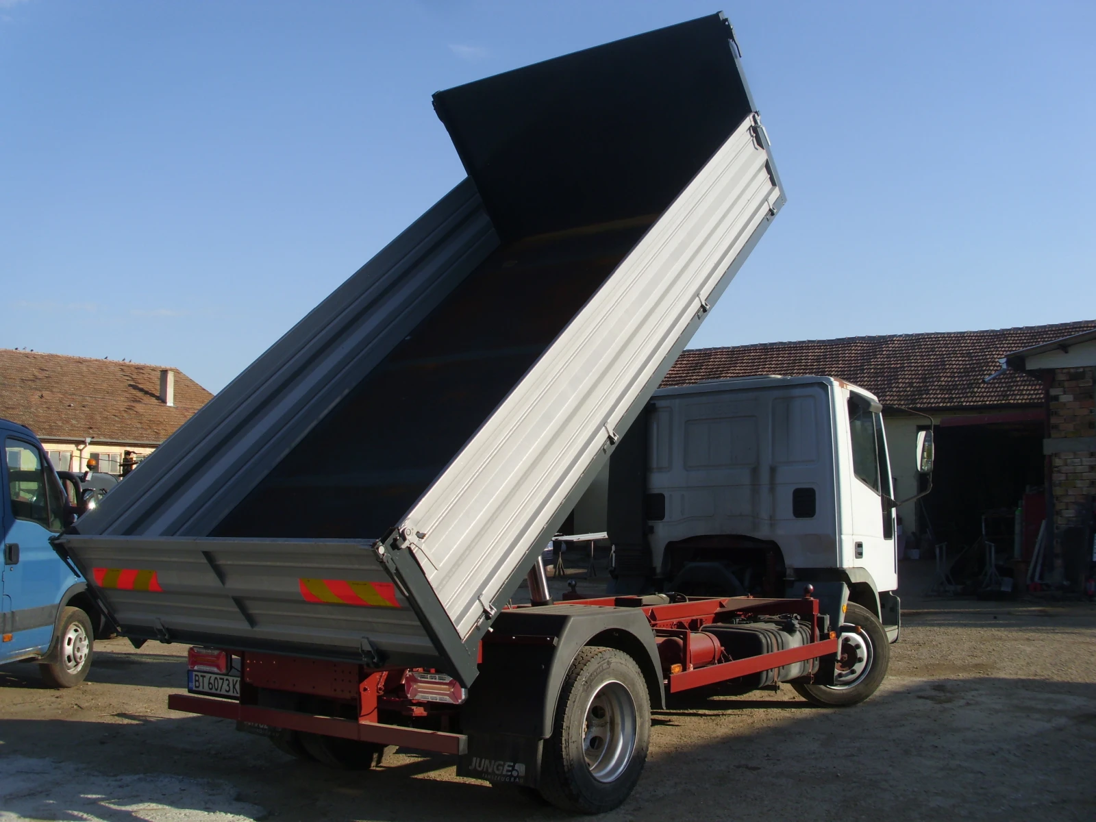 Iveco 120e18 самосвал н2 топ, снимка 4 - Камиони - 54694757